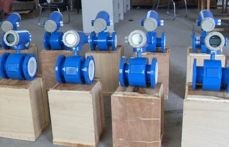 除盐水流量计一体式产品图