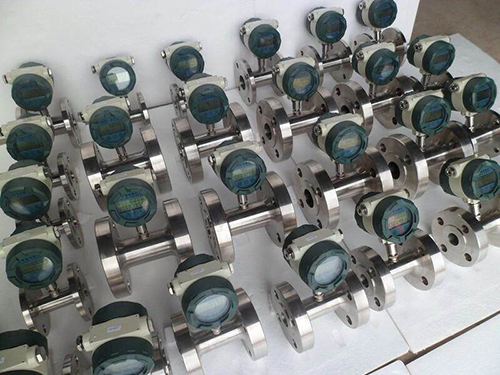 dn100涡轮流量计产品图